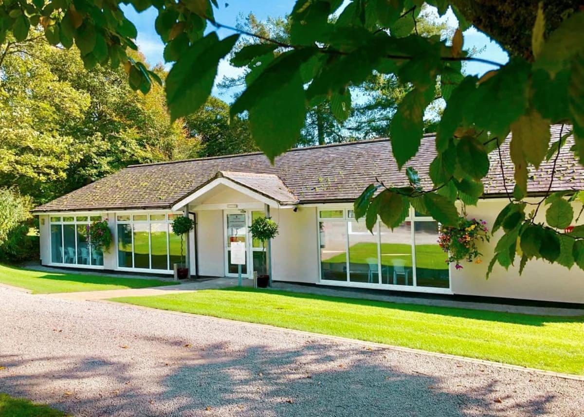 Woodovis Park Hotel Tavistock  Exterior photo